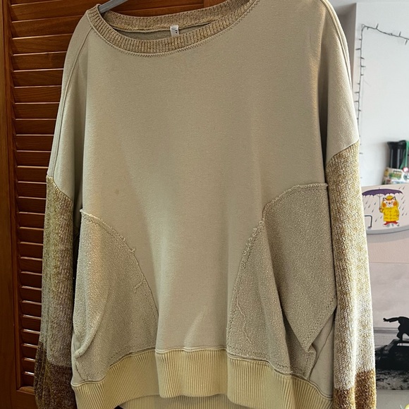 Free People Tops - Beige and Gold Sweater with Textured Sleeves